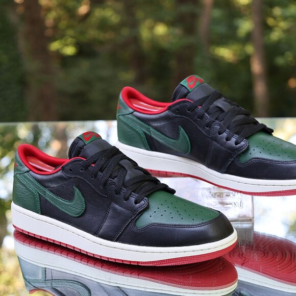 Jordan 1 Retro Low OG Black Gorge Green - Picture 11 of 14
